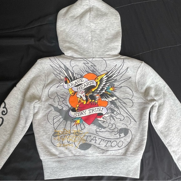Ed Hardy Cropped Graphic Hoodie - Picture 6 of 6